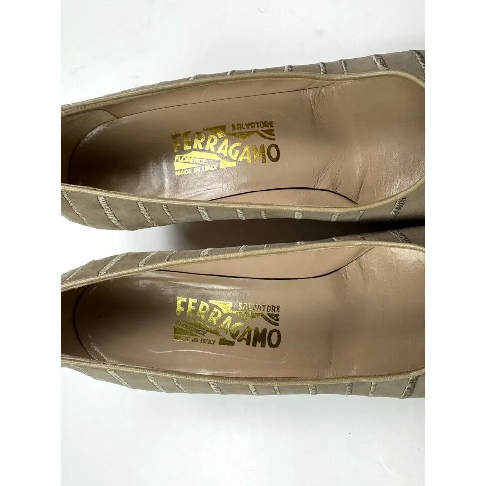 Salvatore Ferragamo Suede Pumps Women 9.5 B‎ Gray Heels Almond Toe